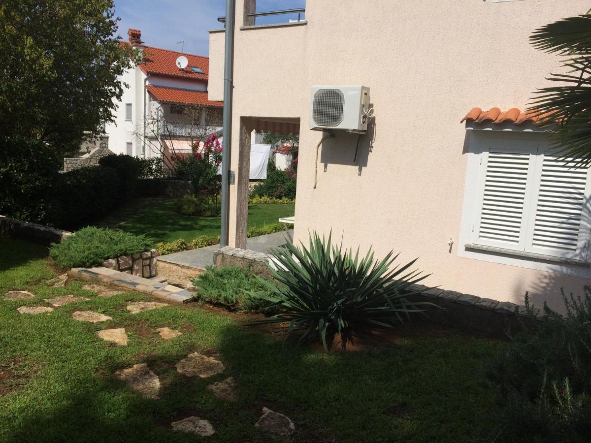 Apartments Malinska - Apartment 4 Exterior foto